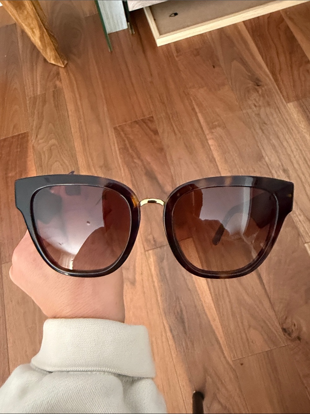 Dolce and Gabbana Black Sunglasses with Gold Accent, tortoise brown - Picture 8 of 8